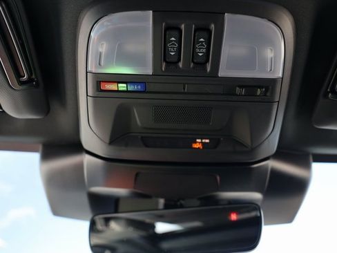 Certified 2025 Subaru Crosstrek 2.5i Sport w/ Crosstrek Mirror Package image 43