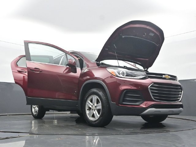 Used 2017 Chevrolet Trax LT AWD/4WD image 59
