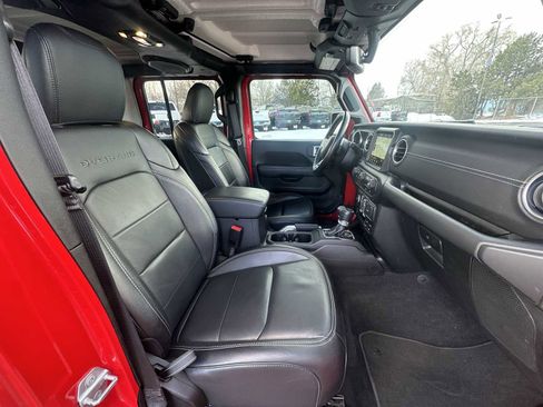 Certified 2020 Jeep Gladiator Overland image 24