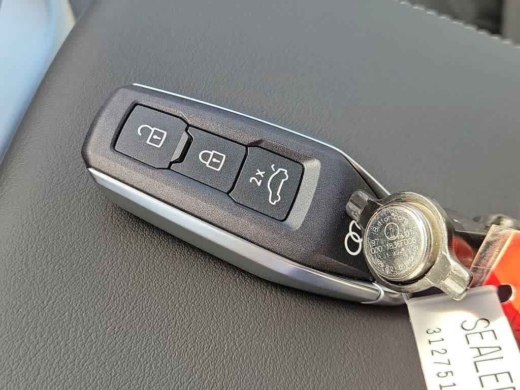New 2026 Audi SQ5 Premium Plus AWD/4WD image 20