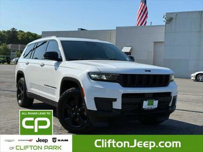 Certified 2022 Jeep Grand Cherokee L Laredo