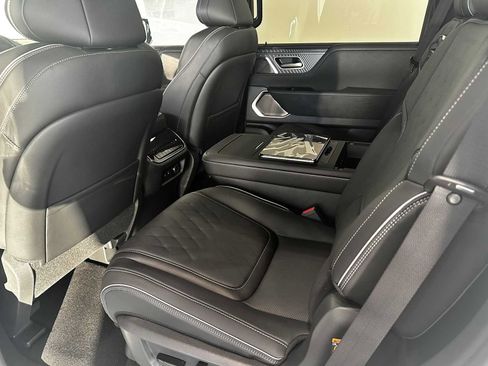 New 2026 INFINITI QX80 Autograph w/ Premium Cargo Package AWD/4WD image 7