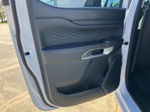 New 2025 Ford Ranger XLT w/ Chrome Accent Package image 17