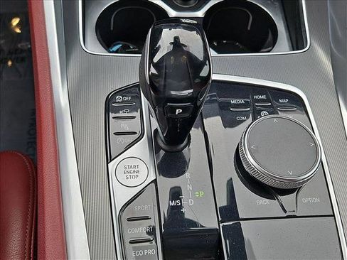 Used 2020 BMW X6 xDrive40i w/ Executive Package image 12