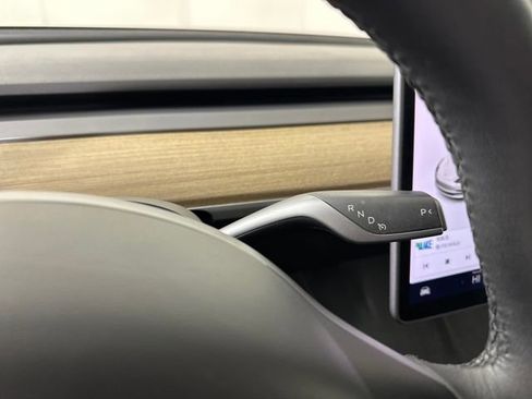 Used 2021 Tesla Model 3 Performance image 17