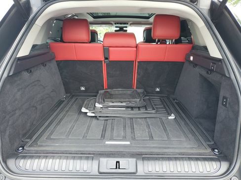 Used 2019 Land Rover Range Rover Sport HST AWD/4WD image 9