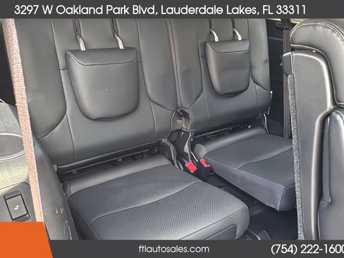 Used 2011 Lexus GX 460 Premium AWD/4WD image 40