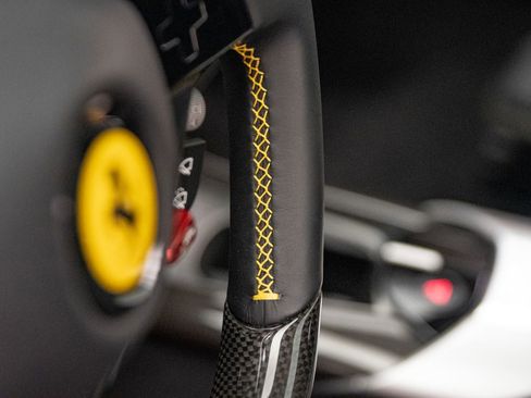 Used 2025 Ferrari 12Cilindri RWD image 16