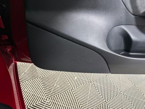 Used 2023 Tesla Model 3 Standard Range image 29