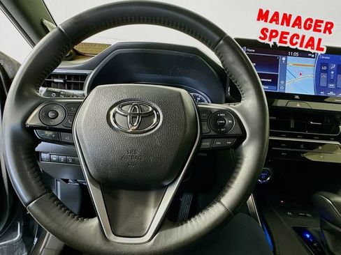Used 2022 Toyota Venza Limited w/ Advanced Technology Package AWD/4WD image 13