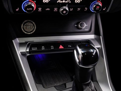 Used 2020 Audi Q3 2.0T Prestige image 33