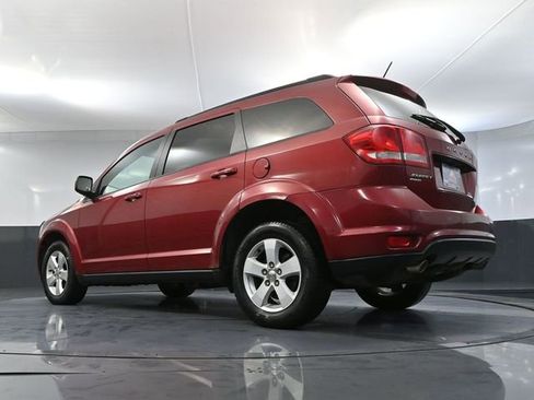 Used 2011 Dodge Journey Mainstreet w/ Safe & Sound Group image 51