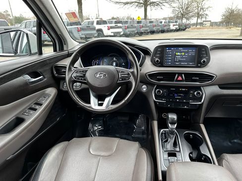 Used 2019 Hyundai Santa Fe Limited FWD image 25
