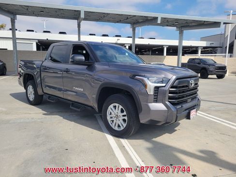 Certified 2025 Toyota Tundra SR5 w/ SR5 Convenience Package AWD/4WD image 2