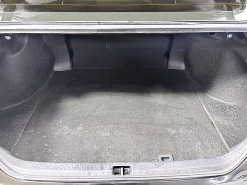 Used 2023 Toyota Camry SE image 8