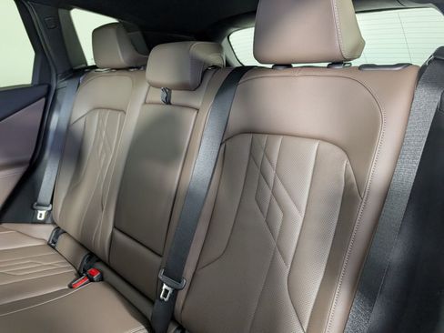 Certified 2026 BMW X3 xDrive30 w/ M Sport Package AWD/4WD image 16