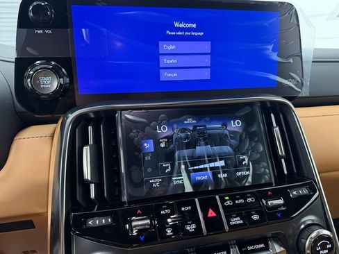 New 2026 Lexus LX 600 4WD w/ Luxury Package image 31