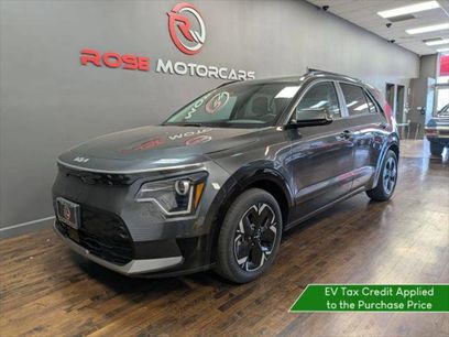 Used 2023 Kia Niro Wind