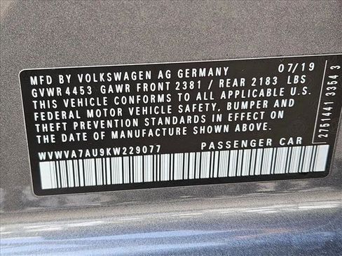 Used 2019 Volkswagen Golf image 24