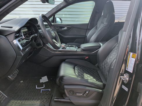 Used 2021 Audi SQ7 Prestige AWD/4WD image 15