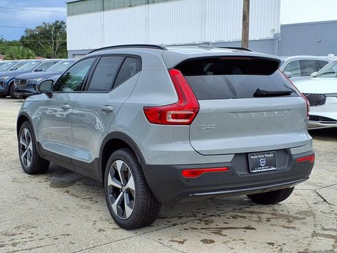 New 2026 Volvo XC40 B5 Plus w/ Protection Package Premier image 5