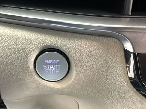 Used 2025 Kia Sorento EX image 25