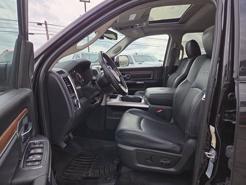 Used 2017 RAM 2500 Laramie w/ Sport Appearance Group image 10
