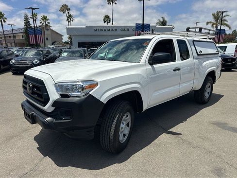 Used 2022 Toyota Tacoma SR RWD image 11