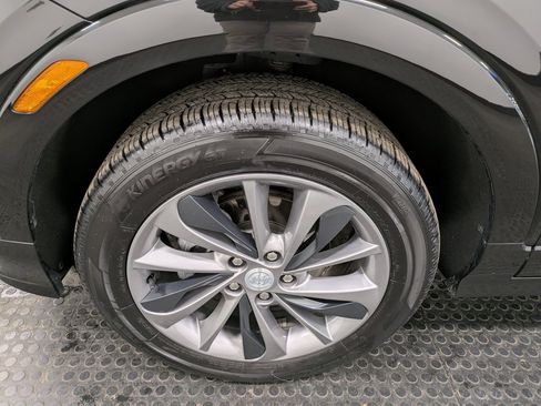 Used 2023 Buick Encore GX Select w/ Experience Buick Package image 7