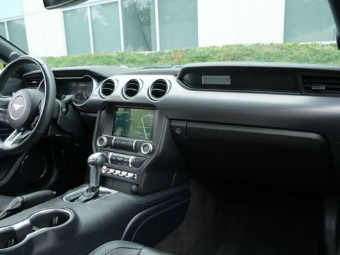 Used 2018 Ford Mustang GT Premium w/ Equipment Group 401A RWD image 7
