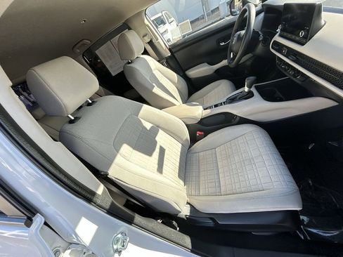 Certified 2024 Honda HR-V LX image 24