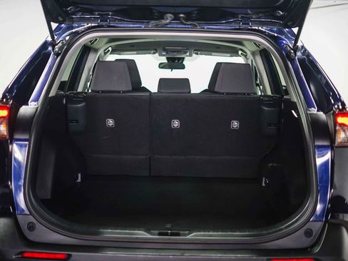 Certified 2024 Toyota RAV4 XLE FWD image 28