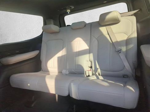 New 2025 Jeep Wagoneer Series II image 14