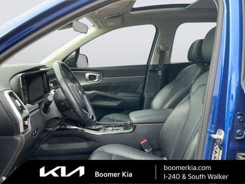 Used 2021 Kia Sorento SX AWD/4WD image 18