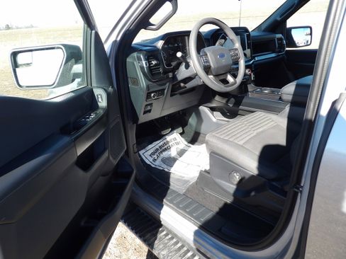 Used 2023 Ford F150 XL w/ STX Appearance Package image 14