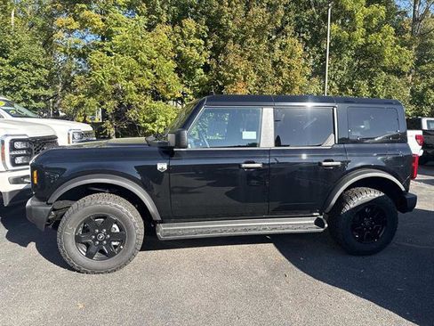 New 2025 Ford Bronco Big Bend image 2