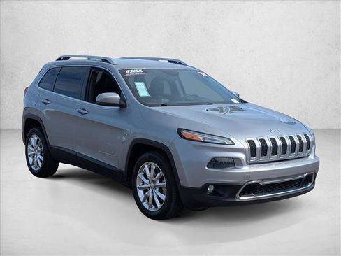 Used 2014 Jeep Cherokee Limited image 3
