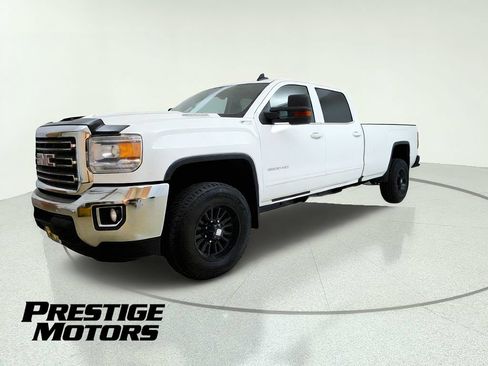 Used 2018 GMC Sierra 3500 SLE w/ SLE Fleet Preferred Package AWD/4WD image 3