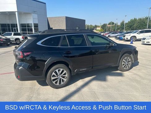 Used 2025 Subaru Outback Premium AWD/4WD image 3