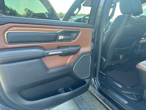 Used 2019 RAM 1500 Limited AWD/4WD image 13