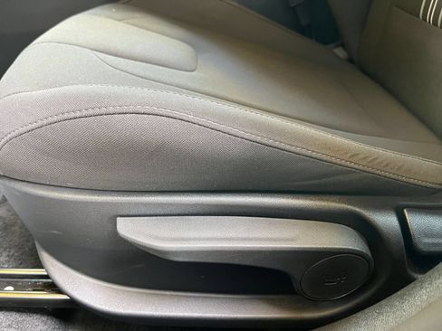 Used 2026 Hyundai Elantra Sport FWD image 23