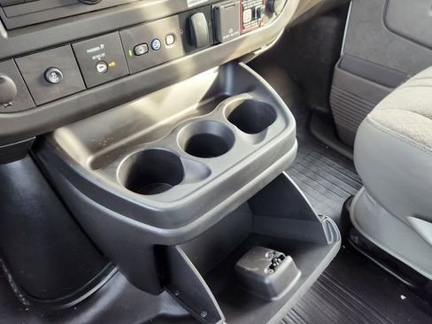 New 2025 Chevrolet Express 4500 4500 Series w/ Power Convenience Package image 35