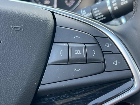 Used 2025 Cadillac XT5 Premium Luxury w/ Technology Package FWD image 35