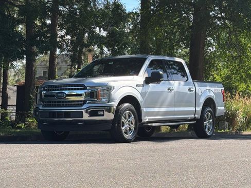 Used 2018 Ford F150 XLT w/ Equipment Group 302A Luxury AWD/4WD image 8