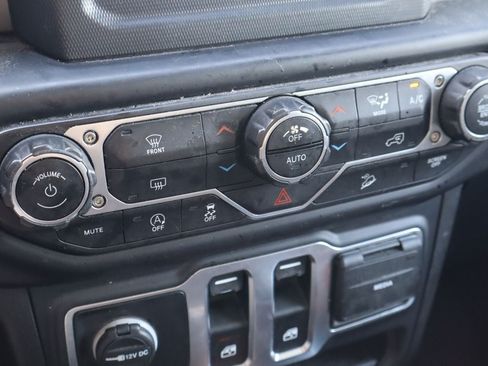 Used 2020 Jeep Wrangler Sport AWD/4WD image 20