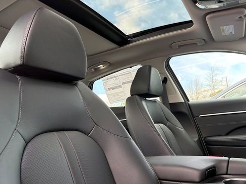 New 2026 Hyundai Sonata Limited image 14