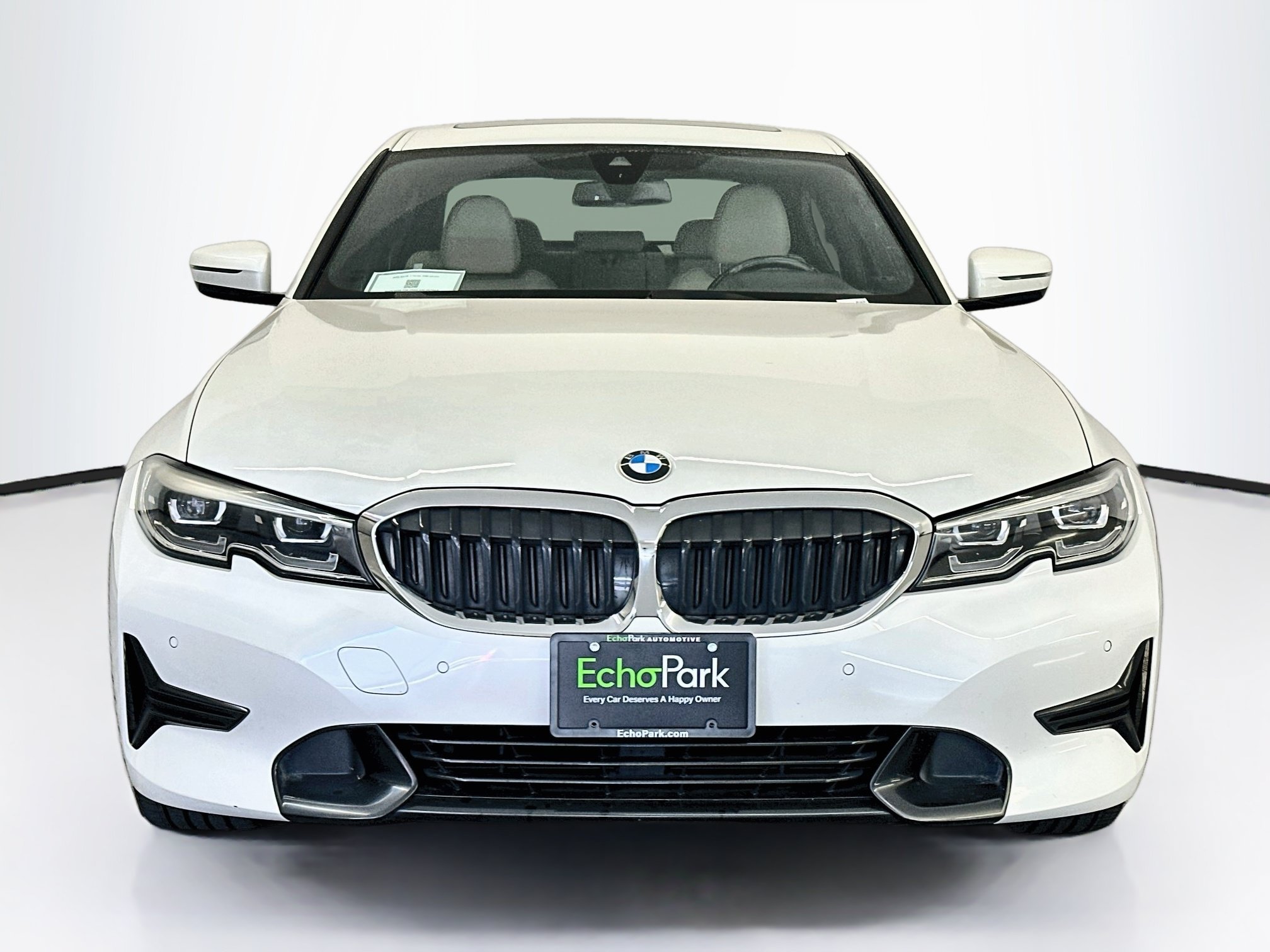 Used 2020 BMW 330i xDrive Sedan w/ Premium Package AWD/4WD image 2