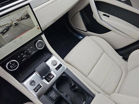 New 2026 Jaguar F-PACE R-Dynamic S image 22