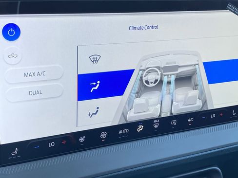 New 2026 Ford Maverick Lobo AWD/4WD image 25