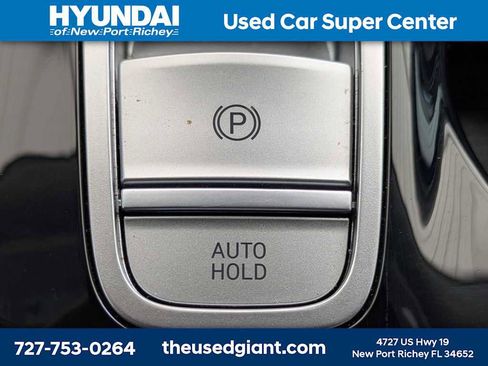 Certified 2024 Hyundai Tucson Limited FWD image 34